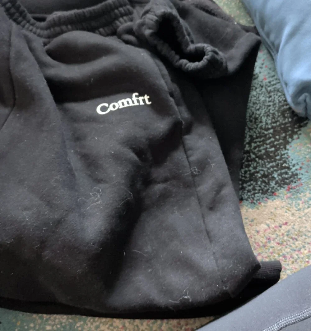 Comfrt Kids Black Matching Set - Cozy Zip-up Hoodie & Joggers - Kid XL